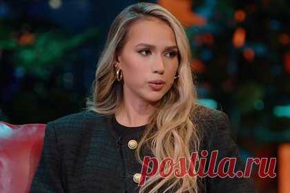 Сестра Загитовой рассказала о звездной болезни фигуристки. Сабина Загитова, сестра олимпийской чемпионки Алины Загитовой, рассказала о звездной болезни фигуристки. Загитова заявила, что сестра зазвездилась после победы на Олимпийских играх 2018 года в Пхенчхане. «Приехала и такая: "Называй меня теперь на вы"», — вспомнила сестра.