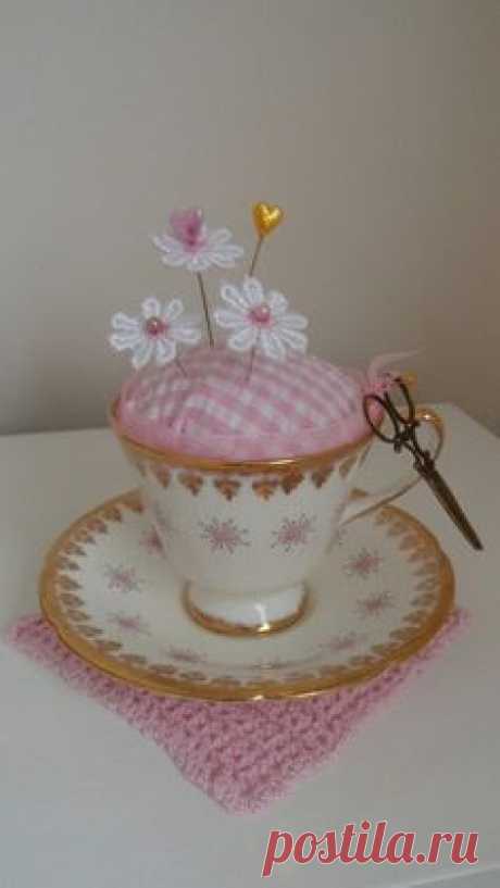 Teacup pin cushion