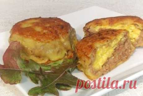 Зразы с сырной начинкой.