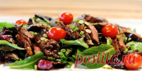 10 салатов для тех, кто любит мясо - Лайфхакер