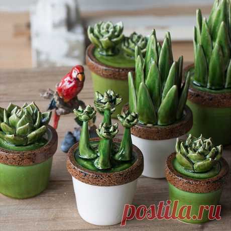 Бренд EVERGREEN помогает создавать домашний уют! В каталоге бренда – большой выбор классного декора для любого интерьера! Все товары: