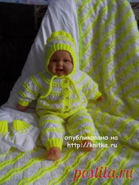 (10) Facebook