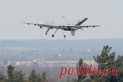 Стали известны подробности аварии американского беспилотника в Польше. Инспектор Военно-воздушных сил (ВВС) Польши генерал Ирениуш Новак поделился подробностями аварии американского беспилотного летательного аппарата (БПЛА) Reaper в Польше. Высокопоставленный военный высказал предположение, что сбой сигнала GPS не был причиной падения беспилотника.