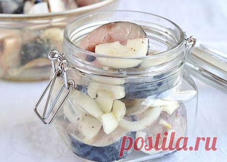 Скумбрия маринованная.