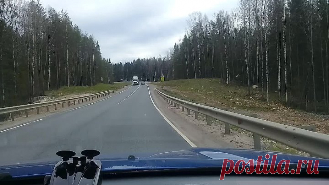 Дорога в сторону Девятин из Вытегры. Вологодская обл.май 2020г
