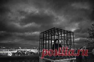 Пётр Фарбер. Обращаюсь к каждому : Помогите мне вызволить отца из тюрьмы.