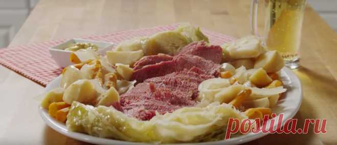 Никогда не пробовала такой вкусной тушеной капусты. Теперь готовлю только так!