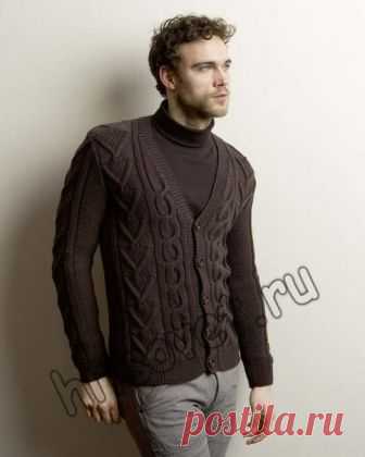 МУЖСКОЙ КАРДИГАН НА ПУГОВИЦАХ

Модная модель стильного кардигана для мужчин с ромбами и косами.

Вам потребуется: 650 (700, 750, 800) грамм коричневой пряжи LANGYARNS MERINO 120 (тонкая мериносовая шерсть) (#34.0167); спицы № 3,5 и 4. Длинные круговые спицы № 3,5; 5 пуговиц.

Размеры мужского кардигана: S (M, L, XL).

Охват груди: 100 (108, 116, 124) см.

Длина мужского кардигана: 70 см.

Узор I (спицы № 3,5): 1 лицевая, 1 изнаночная петля.

Узор II (спицы № 4): «рис»: Ряд...