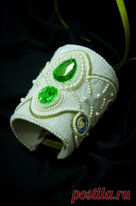 Комплект №3 ( пока без названия). Свадебная коллекция. | biser.info - всё о бисере и бисерном творчестве