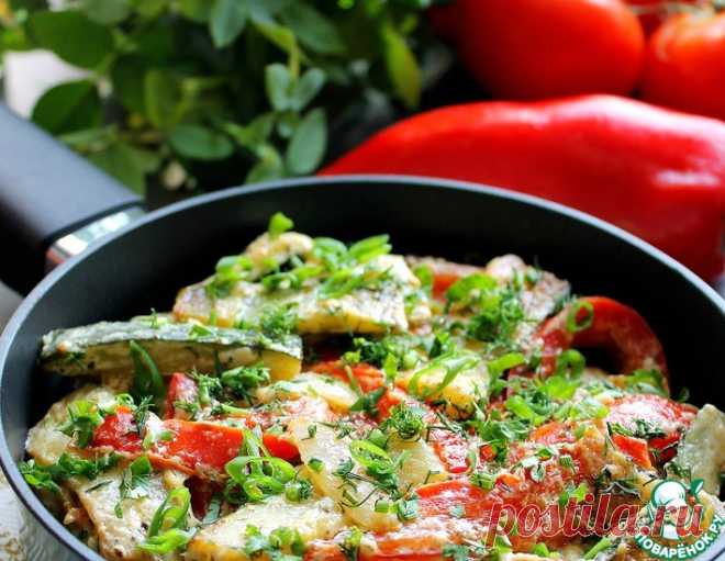 Цуккини с перцем в сметане - кулинарный рецепт