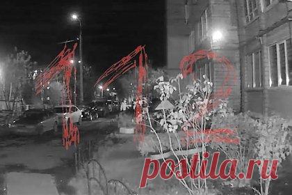 Россиянин разгромил машины соседей и подрался с депутатом