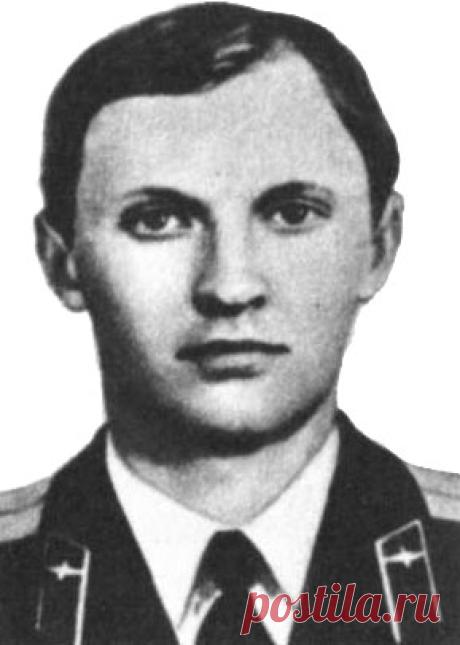 Старший лейтенант Бабичев Игорь Викторович - Мемориал воинов-афганцев "Черный тюльпан"