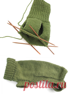 Morehouse Merino Original Dog Sweater Pattern for Leftover Yarn                  