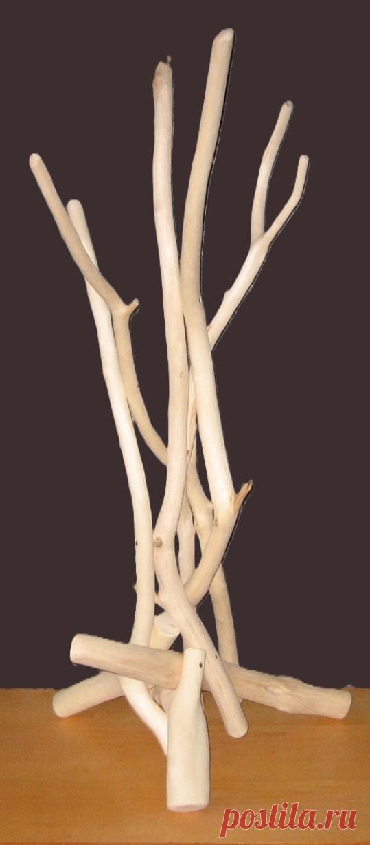 Оберег из осины напольный.