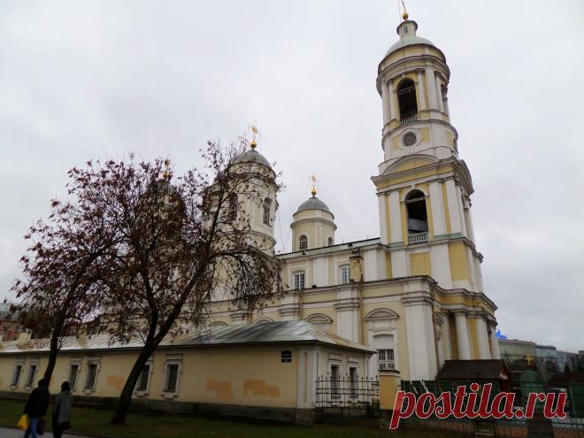 собор Святого равноапостольного князя Владимира.