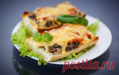 Горячие бутерброды с грибами и колбасой - рецепт с фото / Простые рецепты