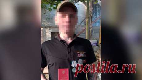 Участника СВО оштрафовали за тату с нацистской символикой. В Москве жителя Зеленограда задержали и оштрафовали за демонстрацию нацистской символики. Об этом сообщили в пресс-службе Судов общей юрисдикции столицы. Суд назначил нарушителю административный штраф в размере 1000 рублей. Как стало ...