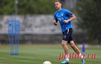 Капитан "Динамо" Фомин рассказал, что был удивлен уходу Карпина. Тренер объявил об уходе из клуба 17 ноября