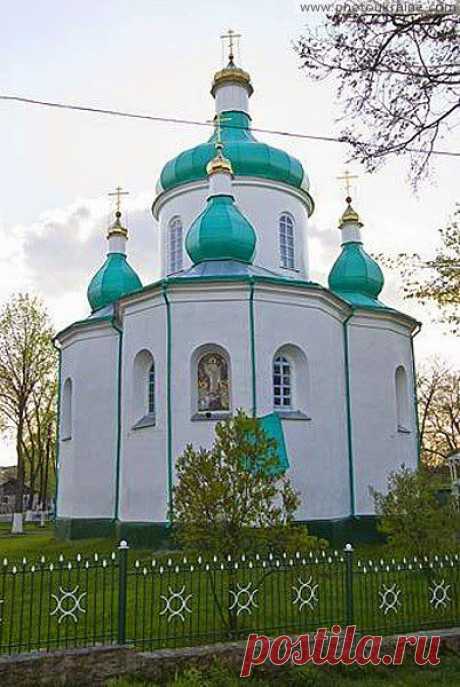 Олевск. Тыльный фасад Свято-Николаевской церкви Житомирская область﻿