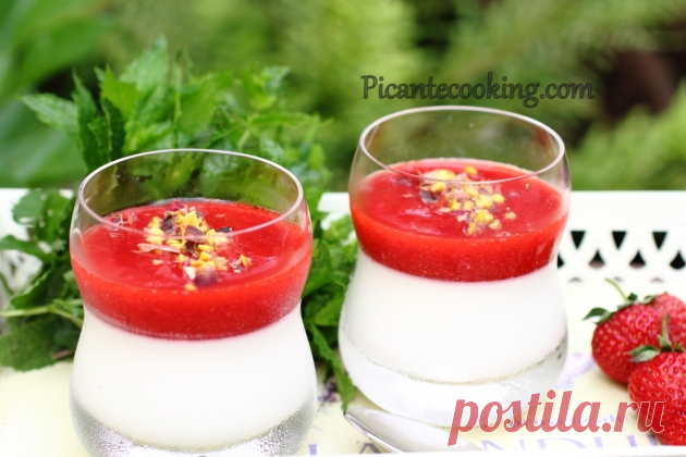 М'ятна панна котта з полуничним кулі | Picantecooking