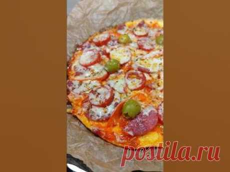 Пицца за 10 минут на сковороде 🍕 #пиццарецепт #пиццаза5минут #пиццанасковороде #пицца