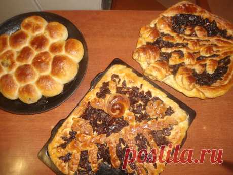 Сладкие пироги из дрожжевого теста рецепт пошаговый https://ligakulinarov.ru/r/sladkie_pirogi_iz_drozhzhevogo_testa_1950