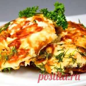 Очень похоже на мясо по-французски, но я сделала несколько изменений в приготовлении это блюда. Мясо получается оооочень сочным и безумно вкусным - МирТесен