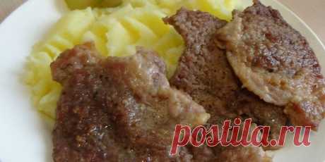 Отбивные из свинины - как приготовить по вкусным рецептам с фото в духовке или на сковороде Отбивные из свинины можно запекать или жарить – все зависит от вашего желания. Ознакомьтесь, как правильно подготовить и замариновать мясо, чтобы оно получилось сочным и ароматным