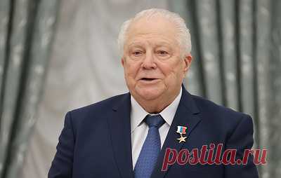 Смирнов назвал восстановление ПКР веским аргументом в пользу Олимпийского комитета России. В субботу делегаты генеральной ассамблеи Международного паралимпийского комитета в Сеуле проголосовали за восстановление полноценного членства ПКР в организации
