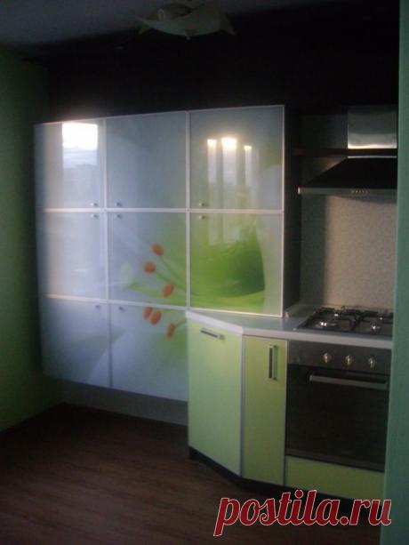 Портфолио - Кухни - &quot;Цветочный сатин&quot; - Мебель