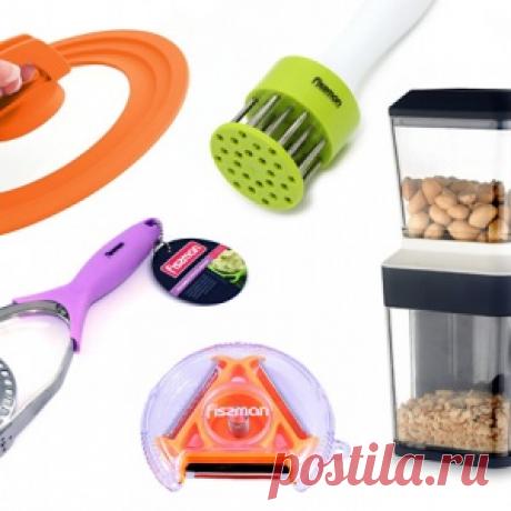 Каждая хозяйка мечтает об уютной кухне с целым арсеналом всевозможных приспособлений...