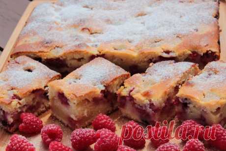 Вкуснейший пирог с малиной и смородиной...