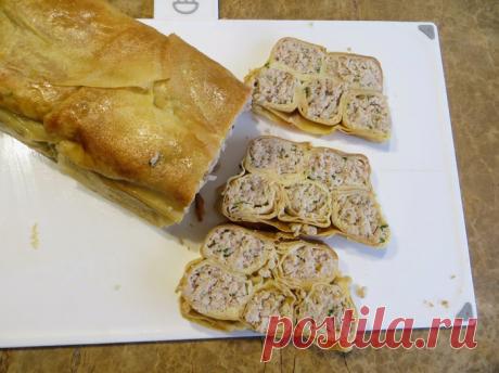 Интересная запеканка из фаршированных блинчиков с мясом