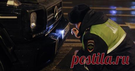 За какие нарушения могут снять номера с машины? Раньше за серьезные технические неисправности сотрудники дорожной полиции могли запретить эксплуатацию транспортного средства и снять с него регистрационные знаки. А как сейчас?