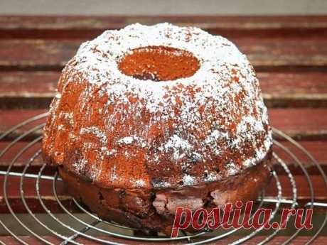 Кекс с корицей и малиной