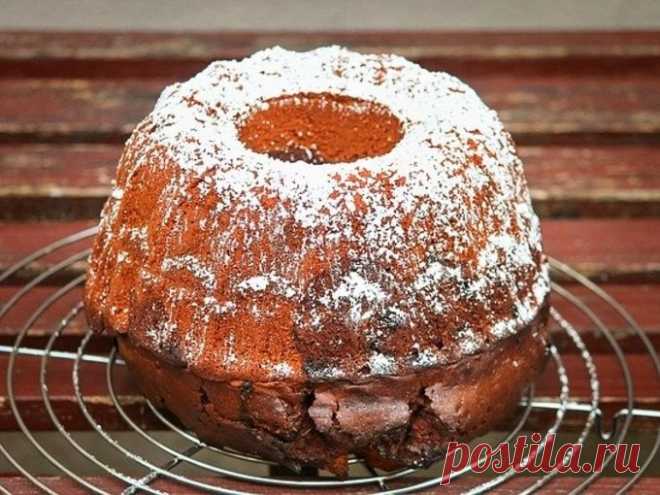 Кекс с корицей и малиной