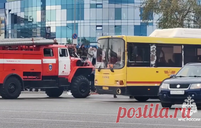 Часть пассажиров попавшего в ДТП в Ижевске автобуса продолжили путь на поезде. Людям посодействовали власти города