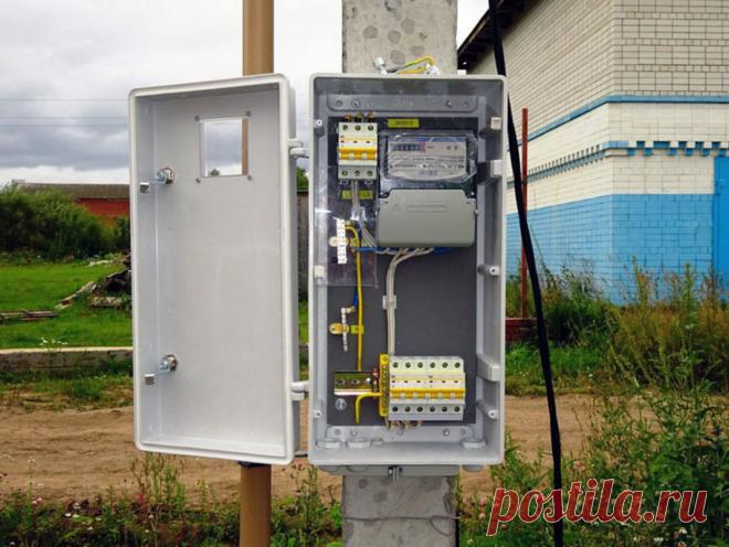Могут ли вас обязать вынести электросчетчик на уличный столб? | Выживи сам