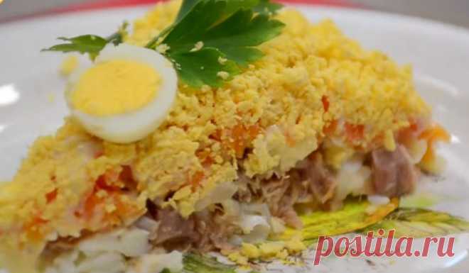 Вкусный и нежный салат «Мимоза», классический пошаговый рецепт с рыбными консервами