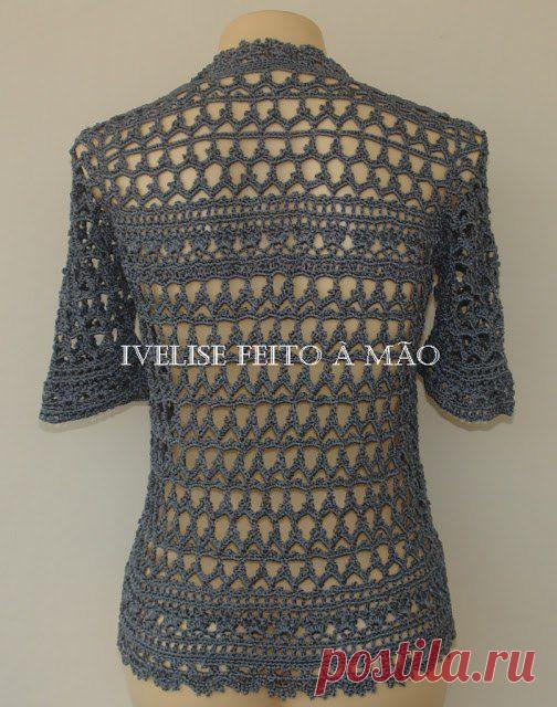 жакет с короткими рукавами.