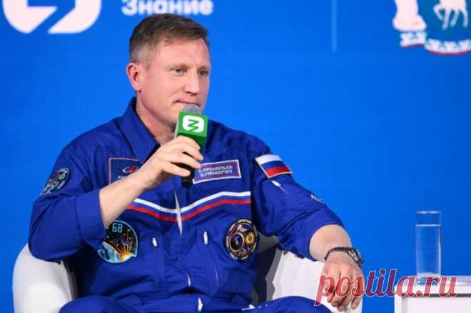 Прокопьев рассказал, как космонавты РФ на МКС разыграли коллег из NASA. Россияне в своем розыгрыше задействовали большую сумку.