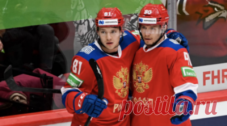 Дубль Грицюка и сухарь Плешкова: сборная России по хоккею разгромила команду Белоруссии в Омске. Хоккейная сборная «Россия 25» в Омске одержала уверенную победу над национальной командой Белоруссии в рамках Большого тура. Хозяева отправили в ворота соперника четыре безответные шайбы, а дубль оформил воспитанник «Авангарда» Арсений Грицюк. Главным героем встречи стал вратарь Артемий Плешков. Он не только отразил все 35 бросков в створ, но и оформил третий сухарь подряд. Главный тренер россиян…