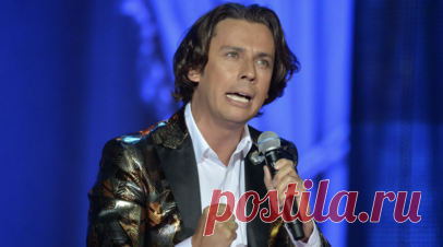 Mash: в Израиле проверяют Галкина из‑за инцидента с флагами на его концерте. Министерство национальной безопасности Израиля начало проверку юмориста и иноагента Максима Галкина* по подозрению в неуважении к госсимволу страны, пишет Mash. Читать далее