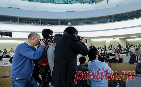 Россия наложила вето на проект резолюции о климате в Совбезе ООН. Россия на заседании Совета Безопасности ООН наложила вето на проект резолюции, в которой изменение климата рассматривается как угроза международной безопасности, сообщает агентство Associated Press.