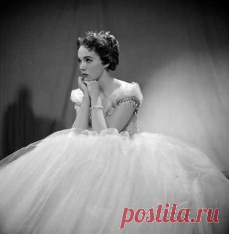 Джули Эндрюс в роли Золушки, 1957 г.