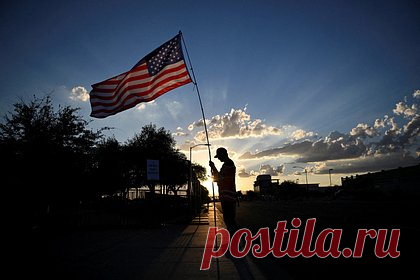 Российский хоккеист-чемпион сравнил жизнь в США и Европе