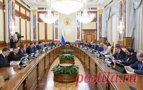Мишустин: налоговые изменения обеспечат ресурсы на выполнение всех соцпрограмм. По словам премьер-министра, изменения направлены на выстраивание более справедливой налоговой системой и более сбалансированной