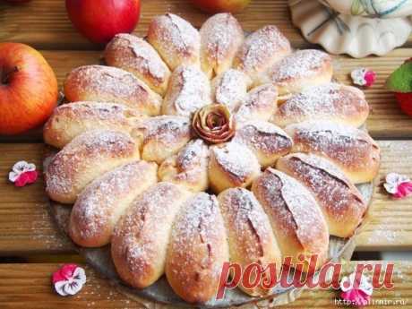 Отрывной яблочный пирог Ромашка