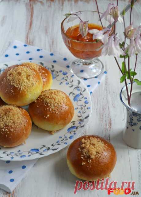 Сдобные булочки с посыпкой - Кулинарные рецепты на Food.ua