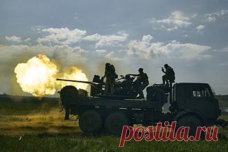 В Евросоюзе заявили о провале контрнаступления Украины под эгидой НАТО. Контрнаступление Вооруженных сил Украины против российской армии под эгидой НАТО провалилось, заявил экс-депутат Европарламента Флориан Филиппо. Он также отметил, что политика Североатлантического альянса по затягиванию украинского конфликта приведет к эскалации кризиса, который может перерасти в третью мировую войну.